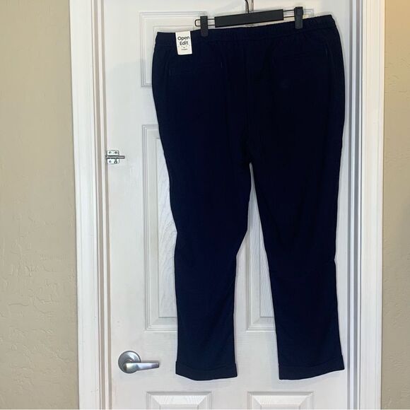 Open Edit Cropped Joggers Navy Size XL - Picture 11 of 11